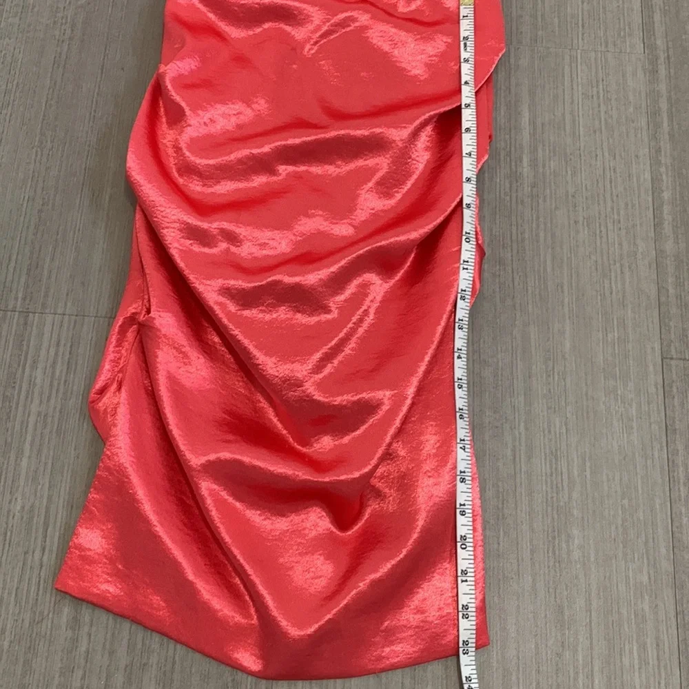 Le Château coral satin dress - Picture 15 of 15